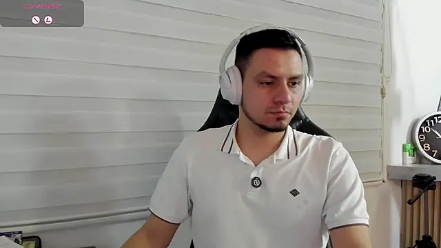 Snapshot of Rick_Diesel_ chatting on 04-09-26, 03:50 Rick Diesel online show from 04-09-26, 03:50