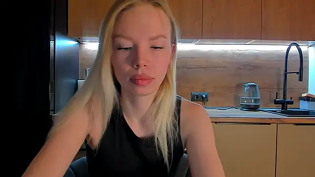 Olivia Bells online show from 02-28-26, 10:33