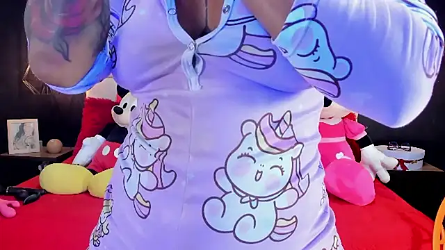 Snapshot of NiicolleMiller chatting on 03-14-25, 03:25 NiicolleMiller online show from 03-14-25, 03:25