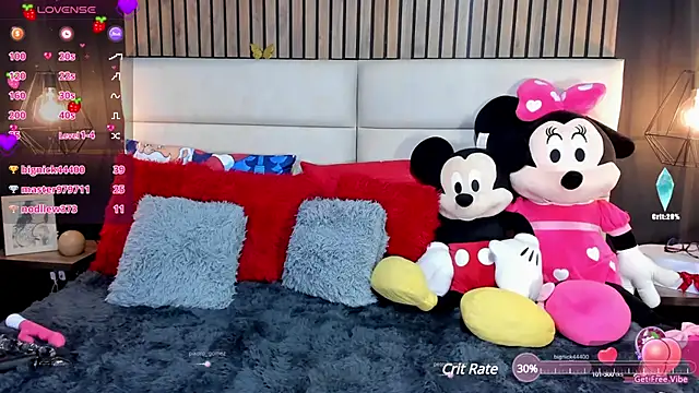 Snapshot of NiicolleMiller chatting on 03-21-25, 08:28 NiicolleMiller online show from 03-21-25, 08:28