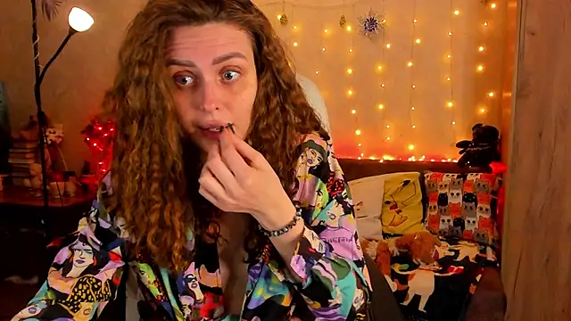 Snapshot of mia_grantes chatting on 12-26-24, 12:25 mia grantes online show from 12-26-24, 12:25