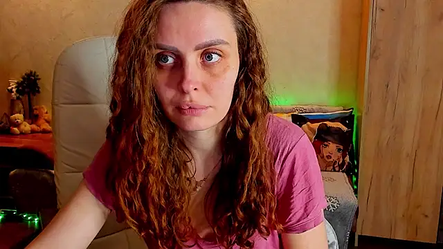 Snapshot of mia_grantes chatting on 02-09-25, 12:17 mia grantes online show from 02-09-25, 12:17