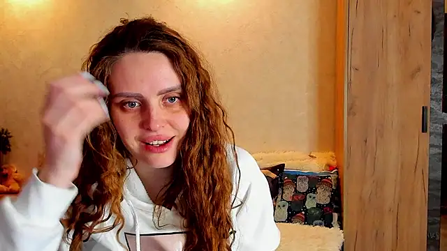 Snapshot of mia_grantes chatting on 02-14-25, 05:46 mia grantes online show from 02-14-25, 05:46