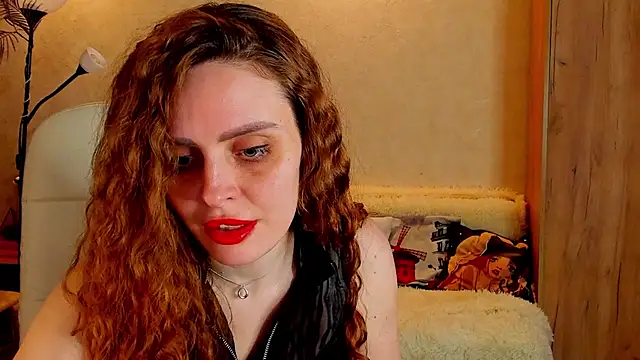 Snapshot of mia_grantes chatting on 03-01-25, 10:31 mia grantes online show from 03-01-25, 10:31