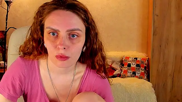 Snapshot of mia_grantes chatting on 03-08-25, 09:08 mia grantes online show from 03-08-25, 09:08