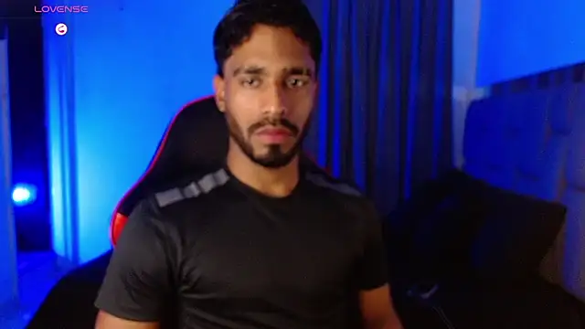 Snapshot of Christian_thor chatting on 10-24-25, 04:42 Christian thor online show from 10-24-25, 04:42