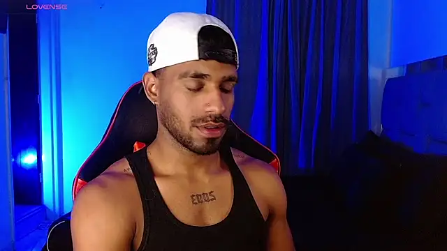 Snapshot of Christian_thor chatting on 11-02-25, 04:48 Christian thor online show from 11-02-25, 04:48