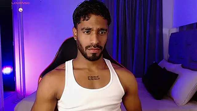 Snapshot of Christian_thor chatting on 11-12-25, 03:40 Christian thor online show from 11-12-25, 03:40