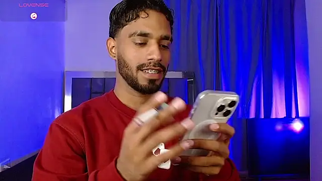 Snapshot of Christian_thor chatting on 04-04-26, 04:44 Christian thor online show from 04-04-26, 04:44