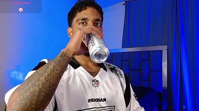 Snapshot of Christian_thor chatting on 04-13-26, 03:45 Christian thor online show from 04-13-26, 03:45