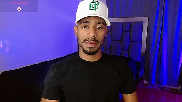 Snapshot of Christian_thor chatting on 04-14-26, 04:29 Christian thor online show from 04-14-26, 04:29