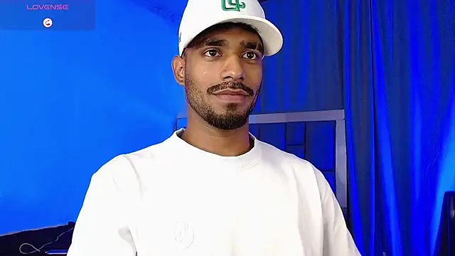 Snapshot of Christian_thor chatting on 04-15-26, 04:08 Christian thor online show from 04-15-26, 04:08