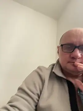 vanjbi45 online show from 02-21-25, 08:51