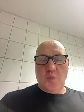 vanjbi45 online show from 03-02-25, 05:44