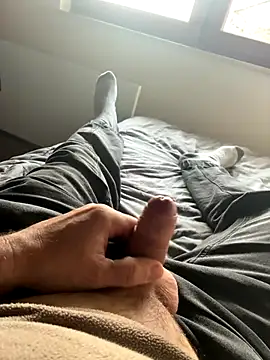 vanjbi45 online show from 12-03-25, 02:26