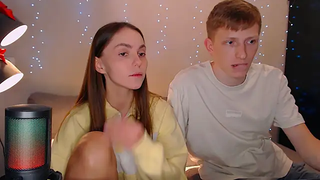 juliaanddima online show from 02-26-25, 09:37