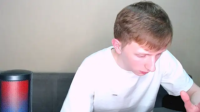 juliaanddima online show from 02-10-26, 11:42