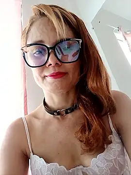 Snapshot of Meganlola chatting on 10-25-25, 03:51 Meganlola online show from 10-25-25, 03:51