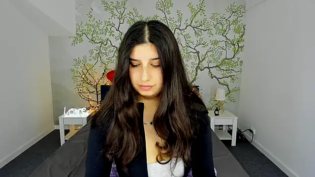 Linda EX online show from 03-09-25, 06:39