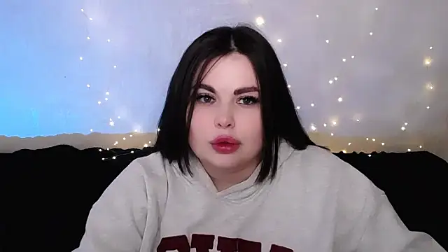 Emily Mo online show from 03-08-26, 06:50