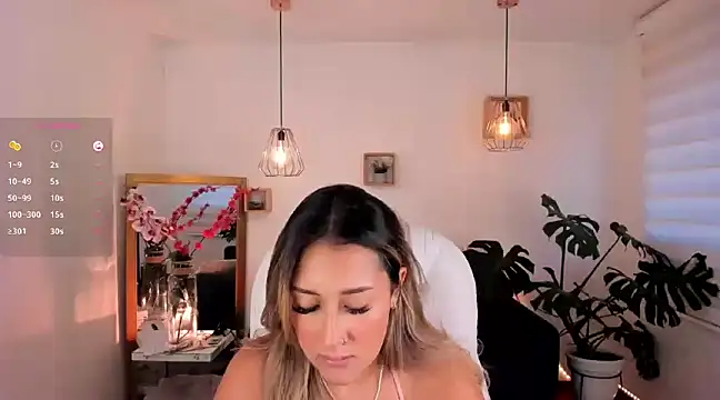 Snapshot of dina_ride chatting on 02-01-25, 12:37 dina ride online show from 02-01-25, 12:37