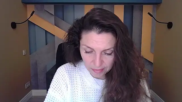 EllaLong online show from 11-12-25, 12:38