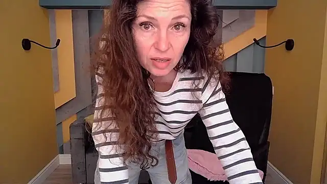 EllaLong online show from 04-10-26, 11:37