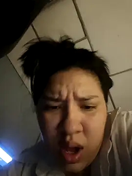 Snapshot of DanelyLopez chatting on 01-07-26, 12:57 DanelyLopez online show from 01-07-26, 12:57