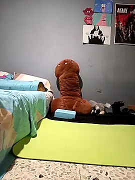 Snapshot of DanelyLopez chatting on 03-11-26, 02:50 DanelyLopez online show from 03-11-26, 02:50