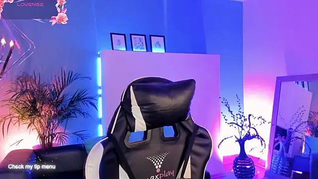 Megan inked online show from 11-17-25, 02:50