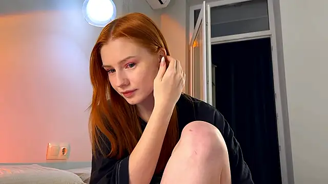 Snapshot of Jaquesxxx chatting on 02-10-26, 06:12 Jaquesxxx online show from 02-10-26, 06:12