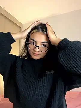 Snapshot of Cat2525 chatting on 01-07-26, 01:30 Cat2525 online show from 01-07-26, 01:30