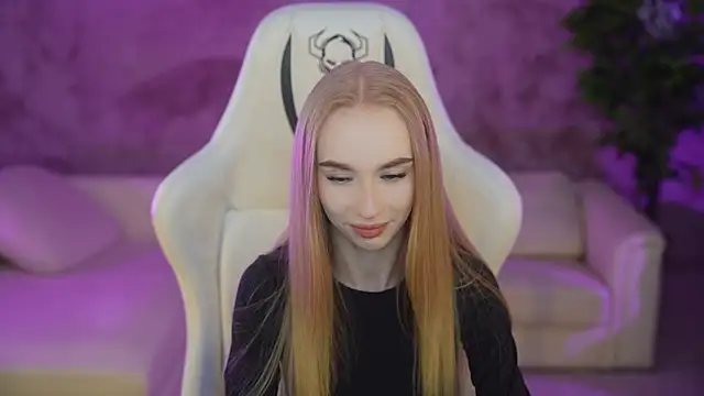 Amelia Blaze online show from 02-16-25, 07:48