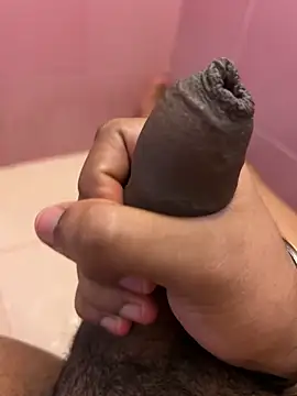 Snapshot of Dakku_69 chatting on 01-24-25, 03:00 Dakku 69 online show from 01-24-25, 03:00