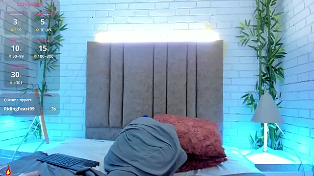 charlottewhitte online show from 02-21-25, 02:27