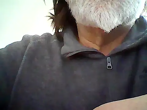 xcimeru online show from 04-10-26, 07:02