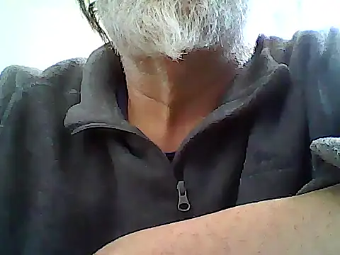 xcimeru online show from 04-12-26, 09:58