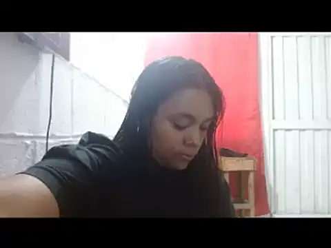 Chiara petterson online show from 02-05-25, 06:37