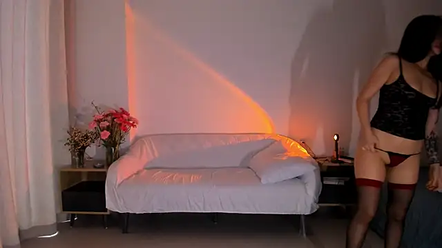 kawaii mia online show from 12-28-24, 04:41