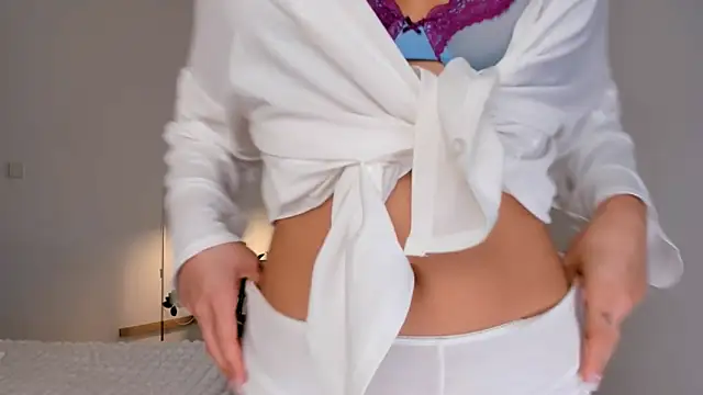 kawaii mia online show from 10-12-25, 01:54