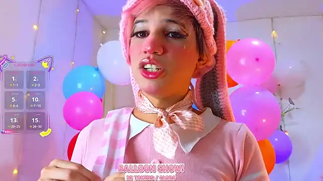 Ariel Femboy  online show from 09-24-25, 12:47