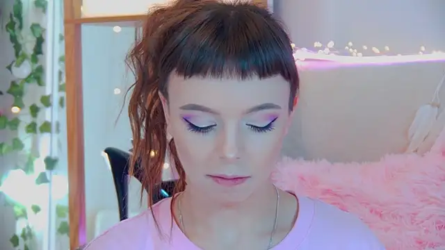 ElisabethDavis online show from 09-24-25, 03:15