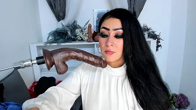 Angie Will online show from 02-11-25, 03:40