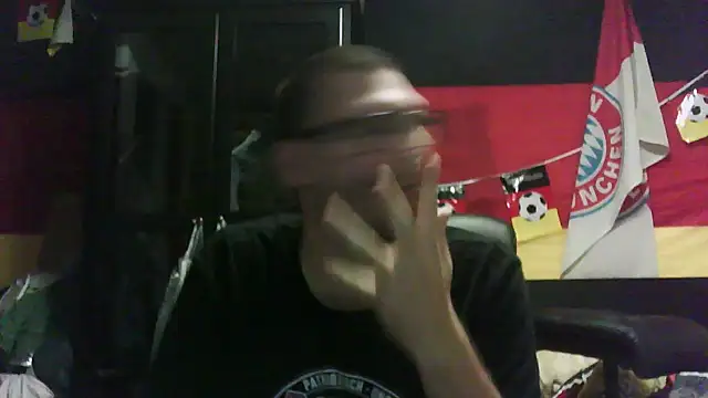 Die-geile-Sau online show from 11-17-25, 07:52