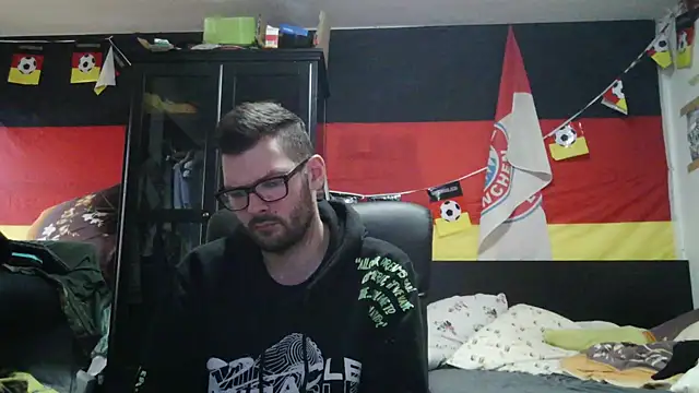 Die-geile-Sau online show from 03-21-26, 02:53