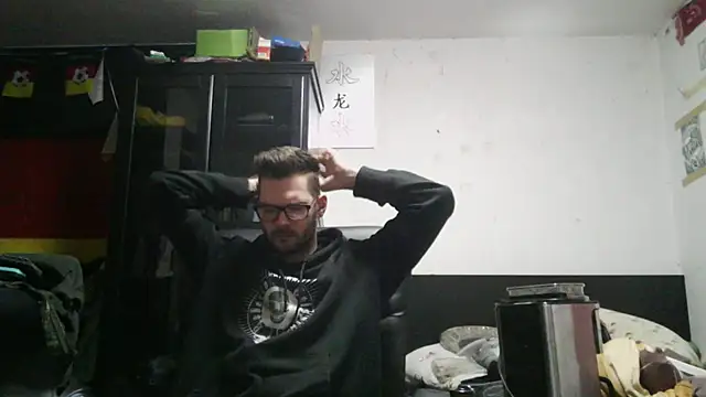 Die-geile-Sau online show from 04-18-26, 07:58