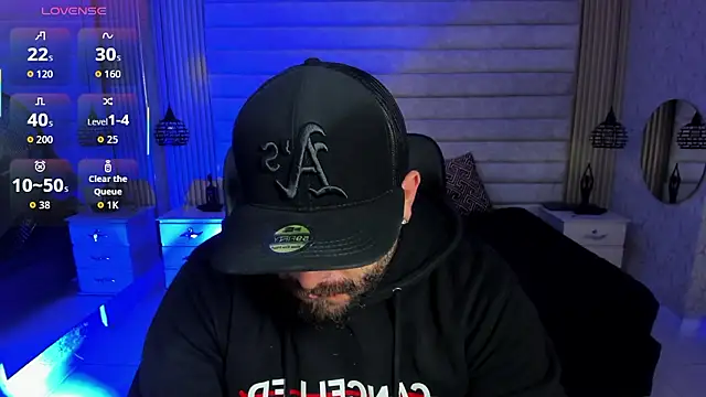 Snapshot of jhon_bear03 chatting on 02-20-26, 11:32 jhon bear03 online show from 02-20-26, 11:32