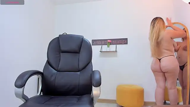 Snapshot of camiilaa1 chatting on 12-02-24, 03:15 camiilaa1 online show from 12-02-24, 03:15