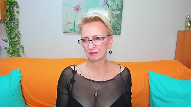 iamyourdream89 online show from 10-26-25, 10:21