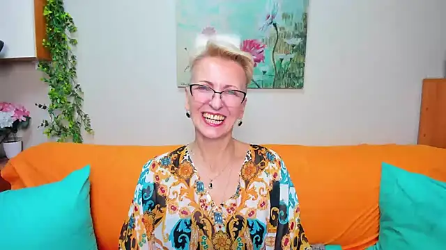 iamyourdream89 online show from 11-29-25, 10:02